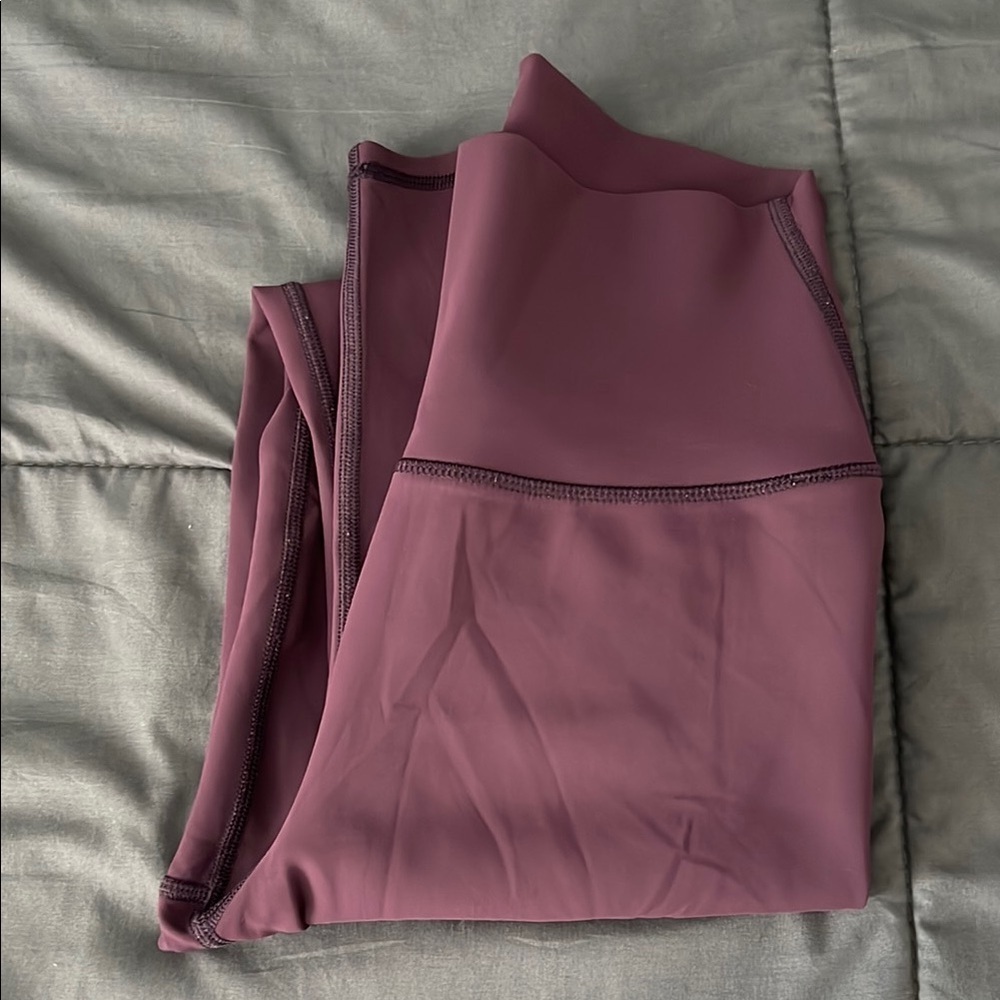 Alo High Waist Ripped Warrior Leggings Size XS Purple
